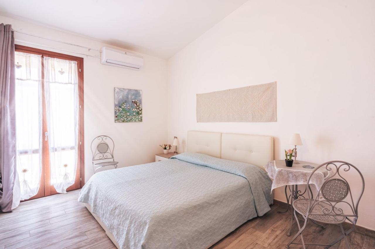 B&B Sos Manneddos Posada  Ngoại thất bức ảnh
