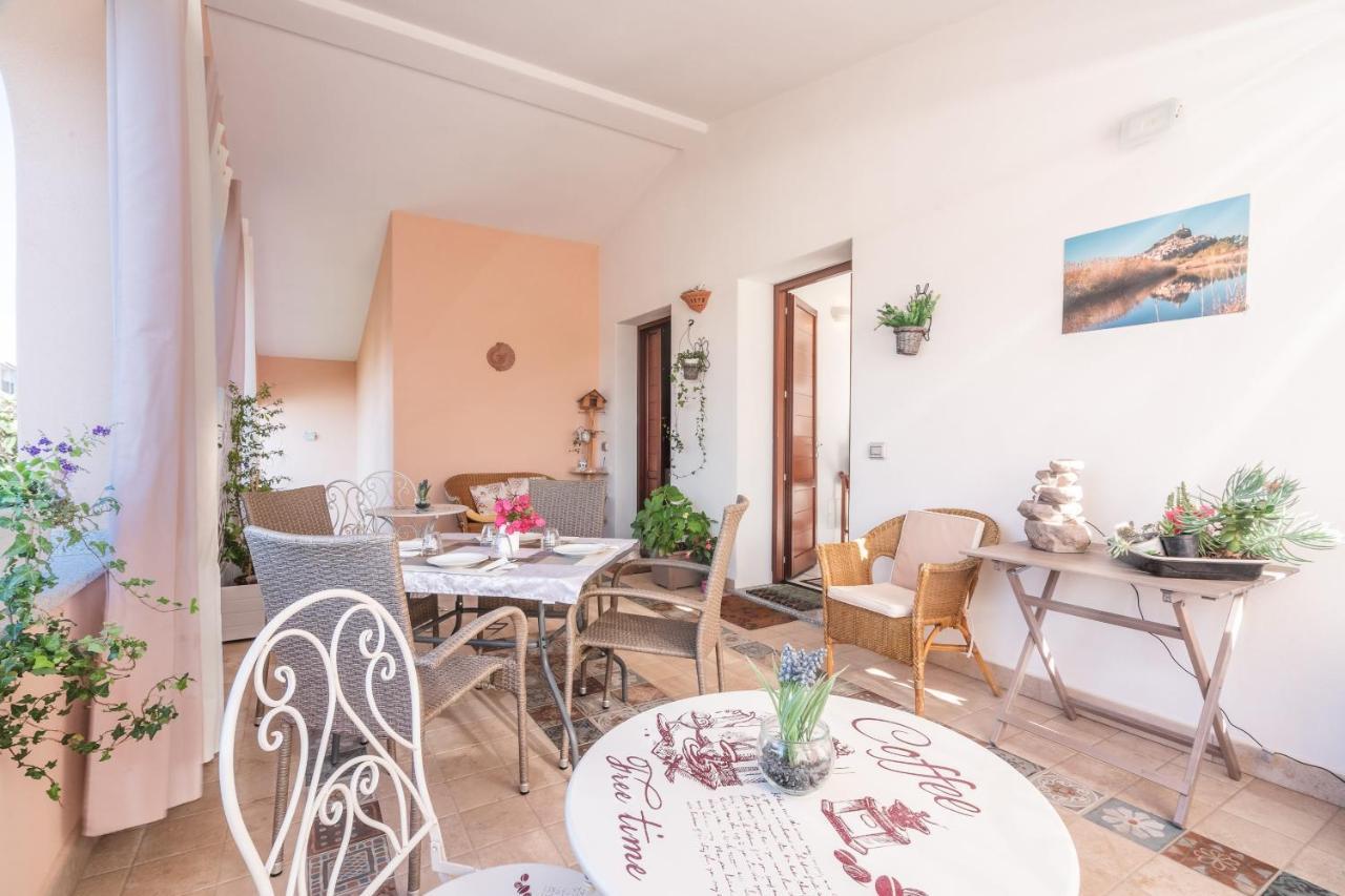 B&B Sos Manneddos Posada  Ngoại thất bức ảnh